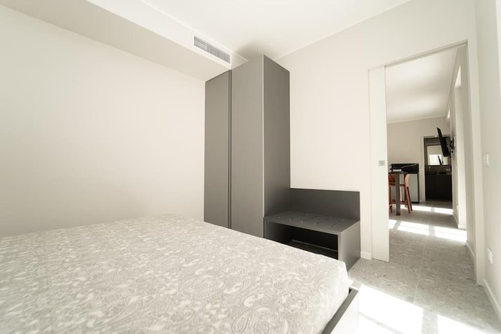Apt 2 Min From The Cathedral With Private Parking Como Zewnętrze zdjęcie