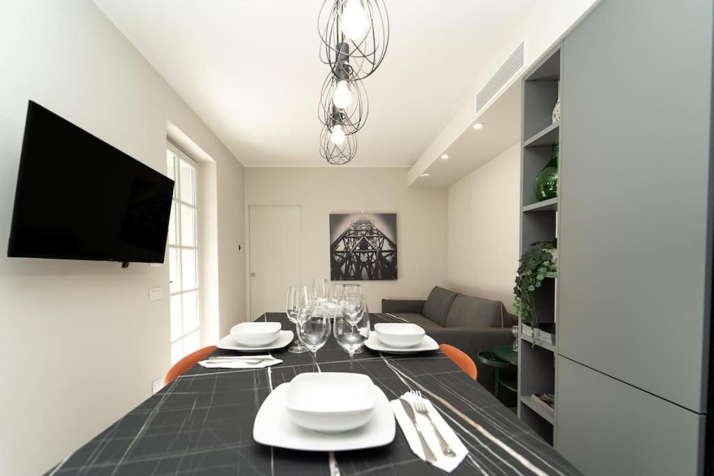 Apt 2 Min From The Cathedral With Private Parking Como Zewnętrze zdjęcie