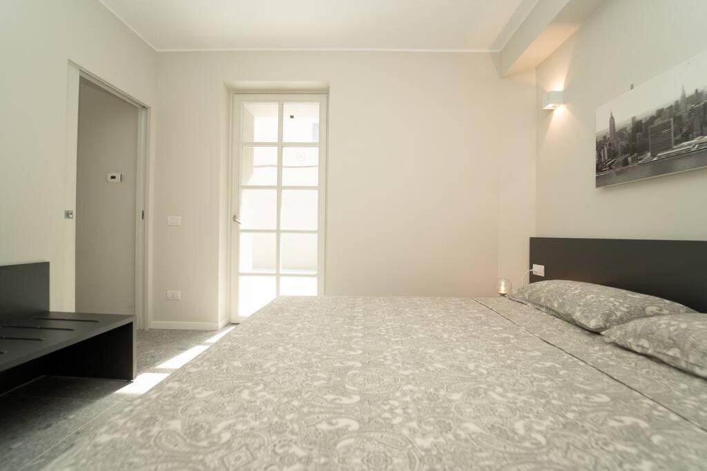 Apt 2 Min From The Cathedral With Private Parking Como Zewnętrze zdjęcie
