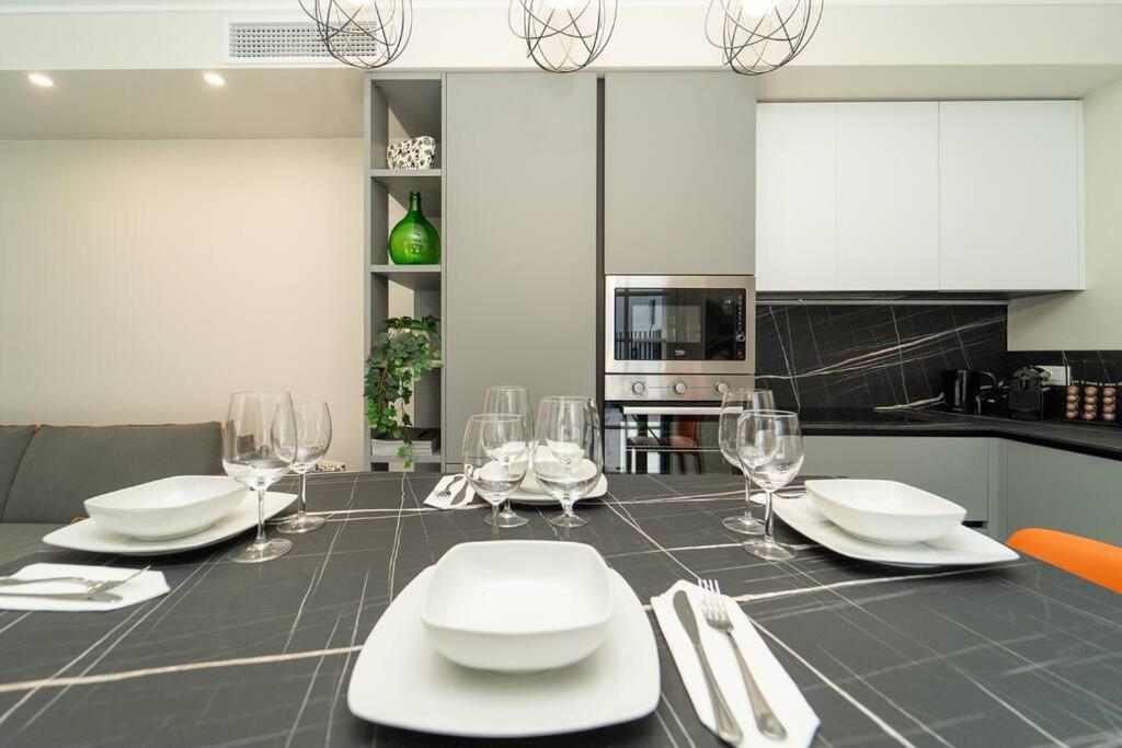 Apt 2 Min From The Cathedral With Private Parking Como Zewnętrze zdjęcie